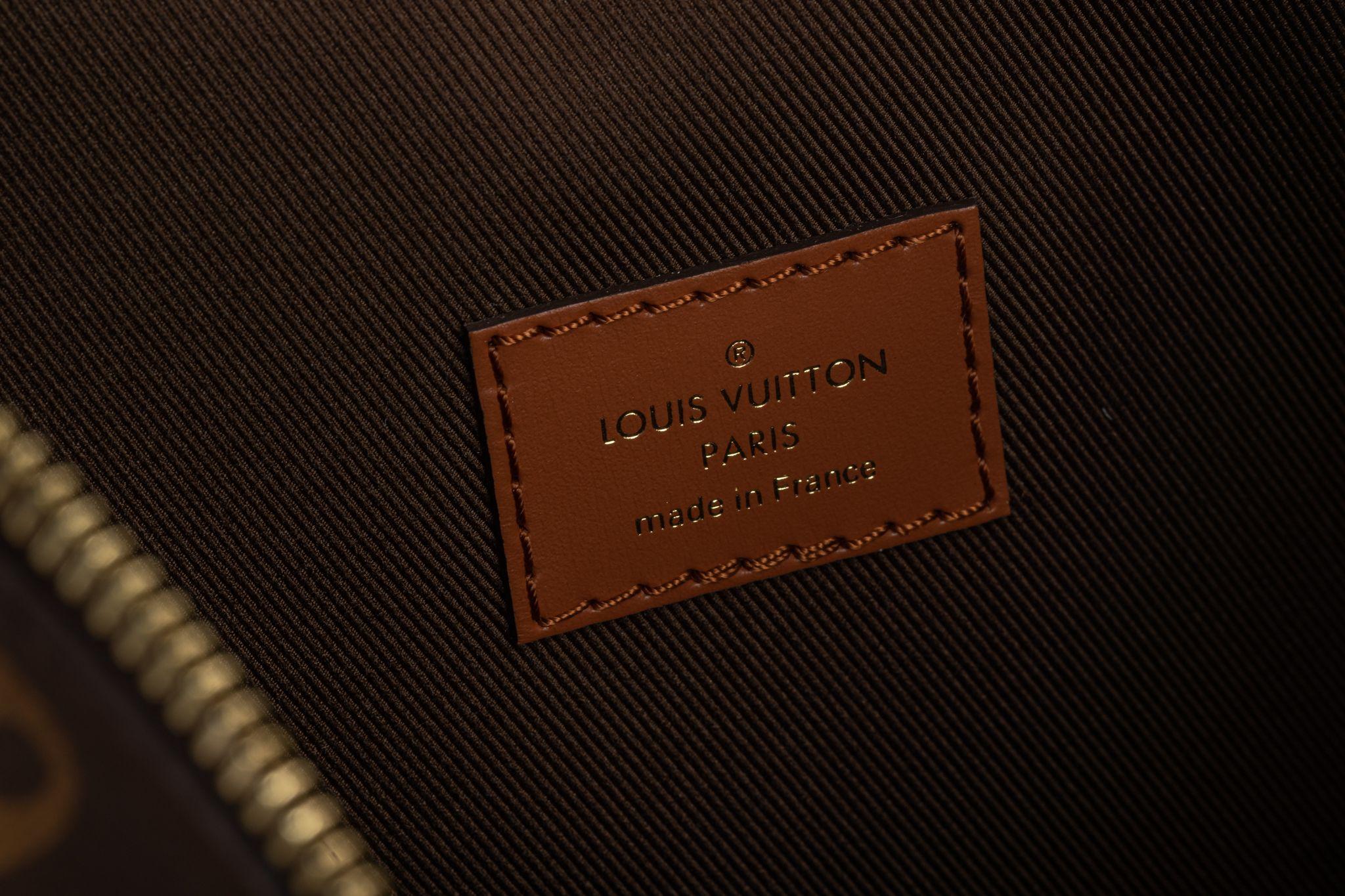 BNIB 2-farbige Monogramm-Hobo-Tasche von Louis Vuitton im Angebot 6