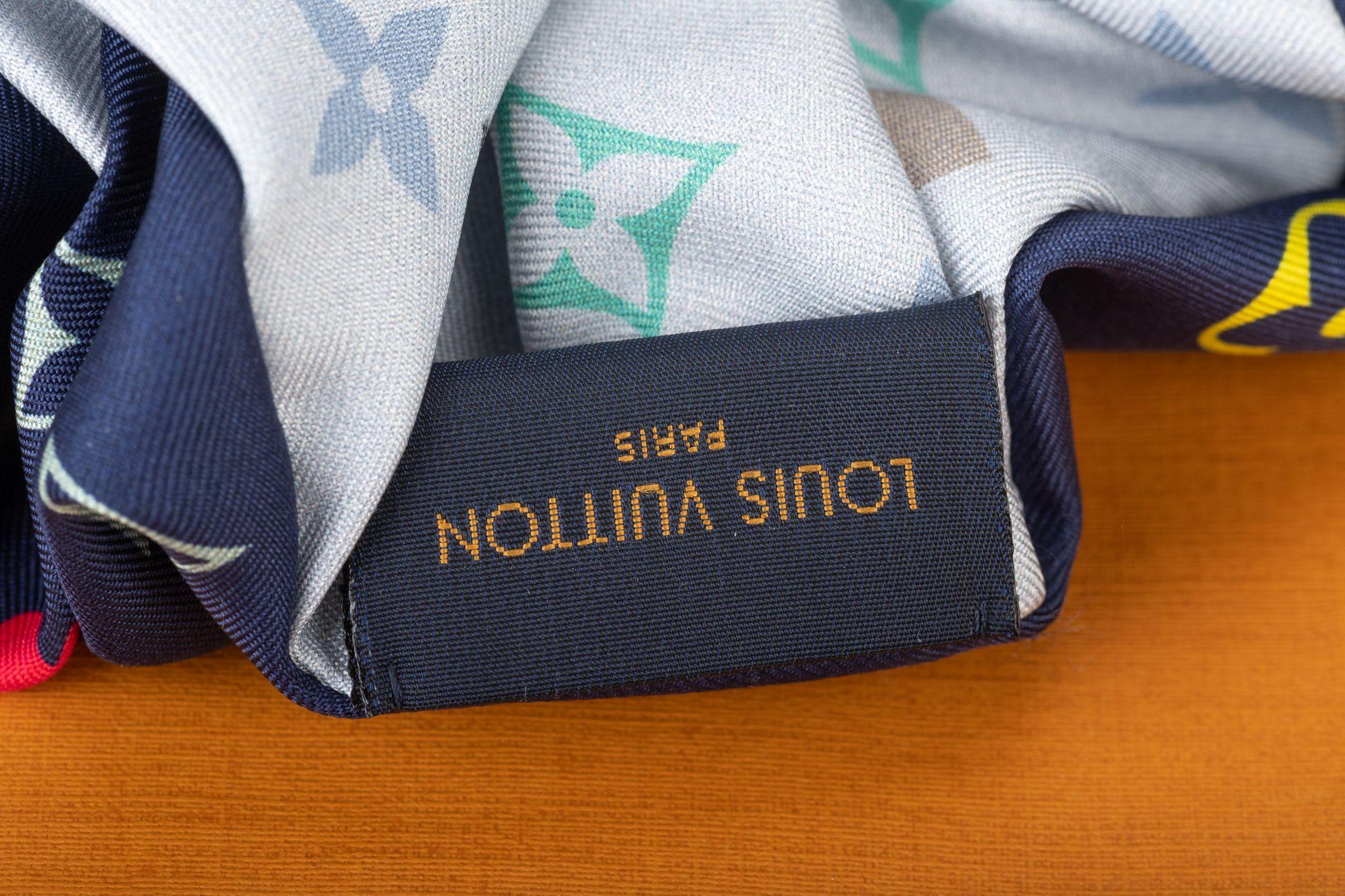 Brown Louis Vuitton BNIB LG Silk Bicolor Scrunchie For Sale