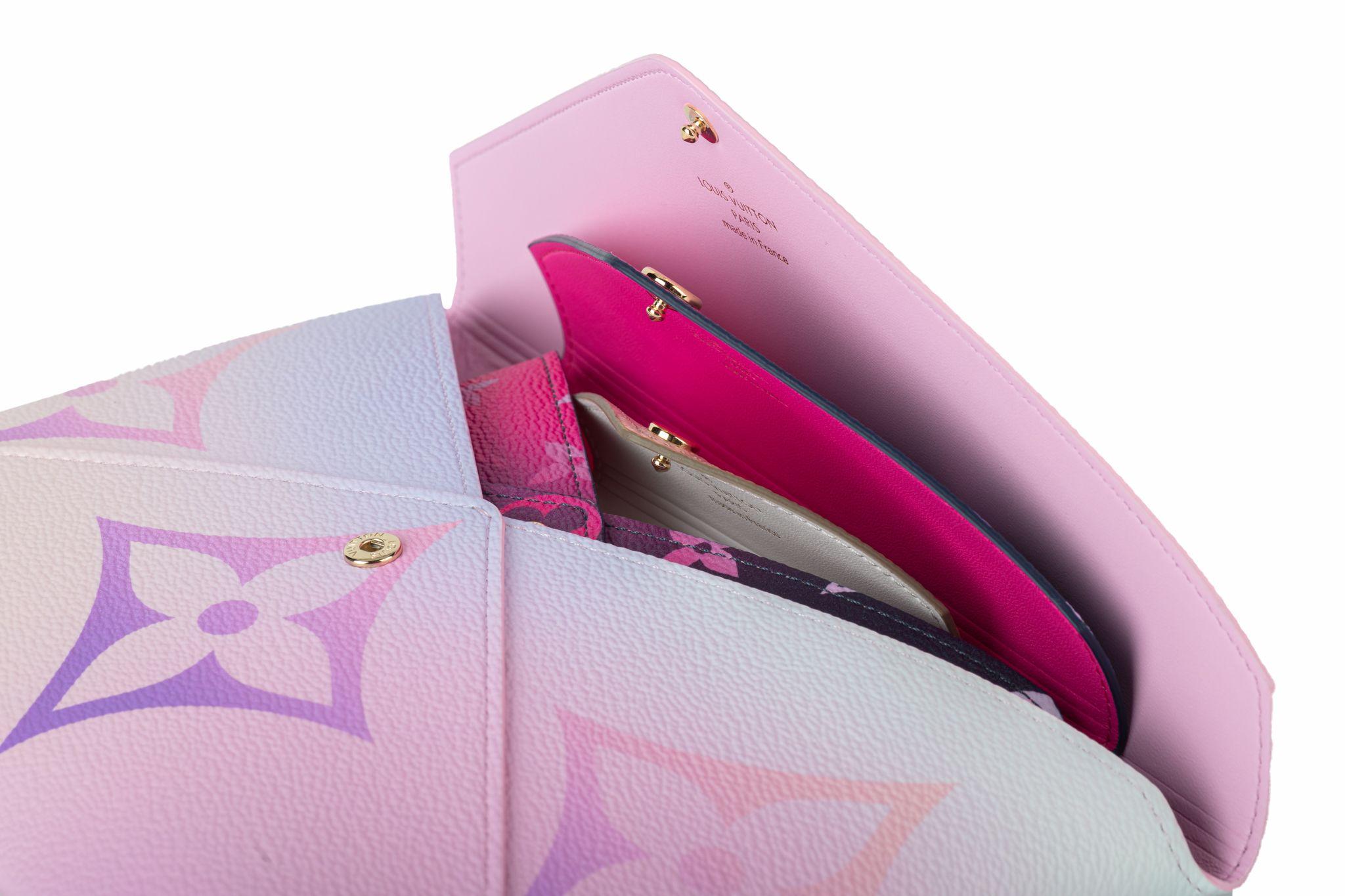 Louis Vuitton BNIB Ombré Kirigami Set of 3 1