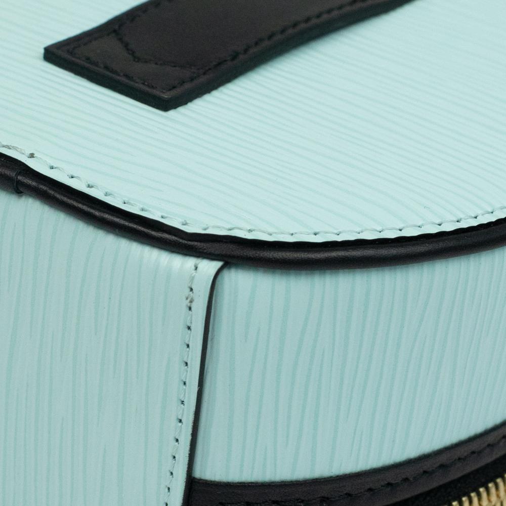 LOUIS VUITTON, Bote Chapeau Mini aus blauem Pi-Leder 8
