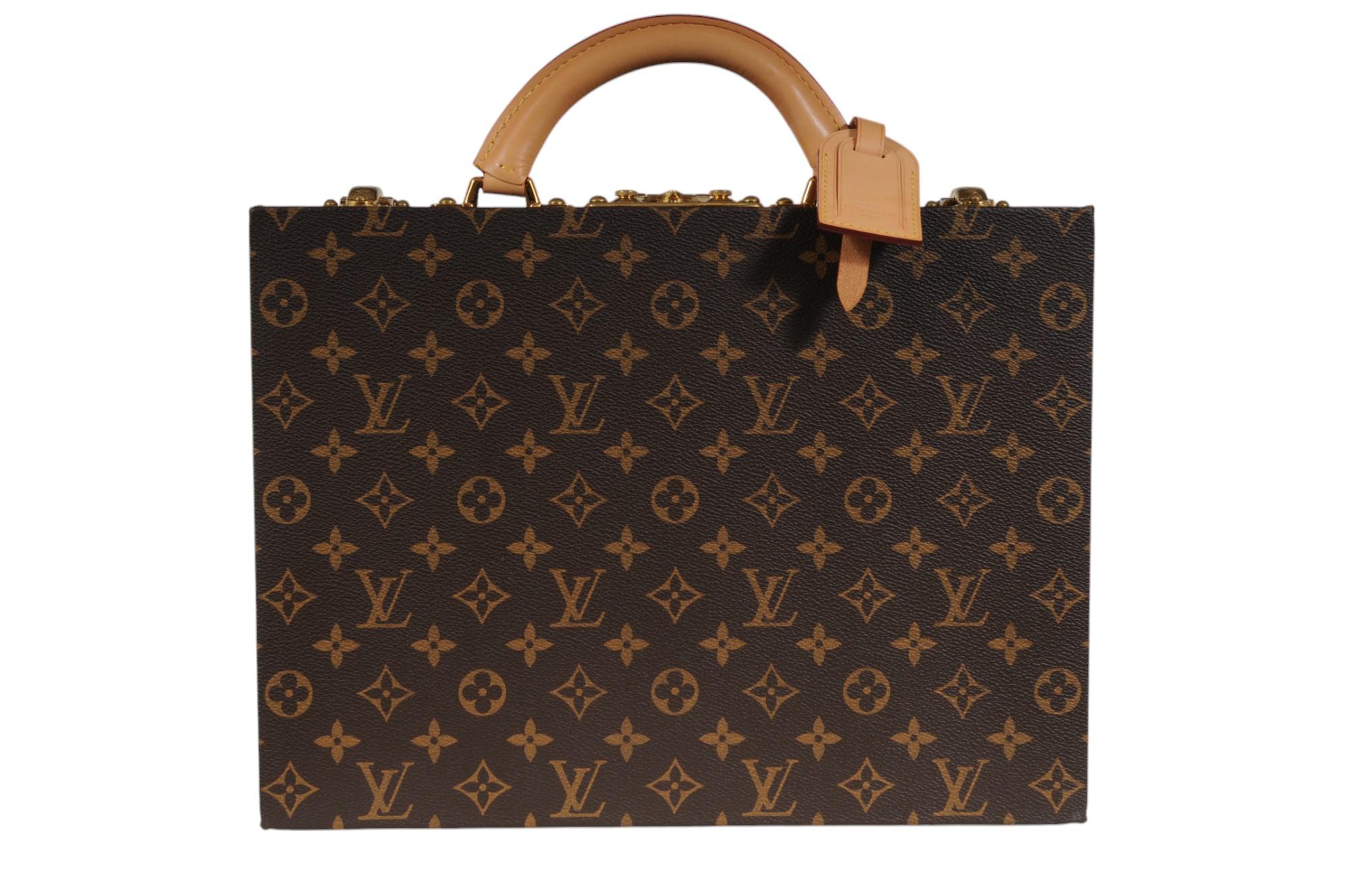 Louis Vuitton Boite Bijoux Monogramme Bijoux Vanity Case Travel Trunk Hard Box en vente 6
