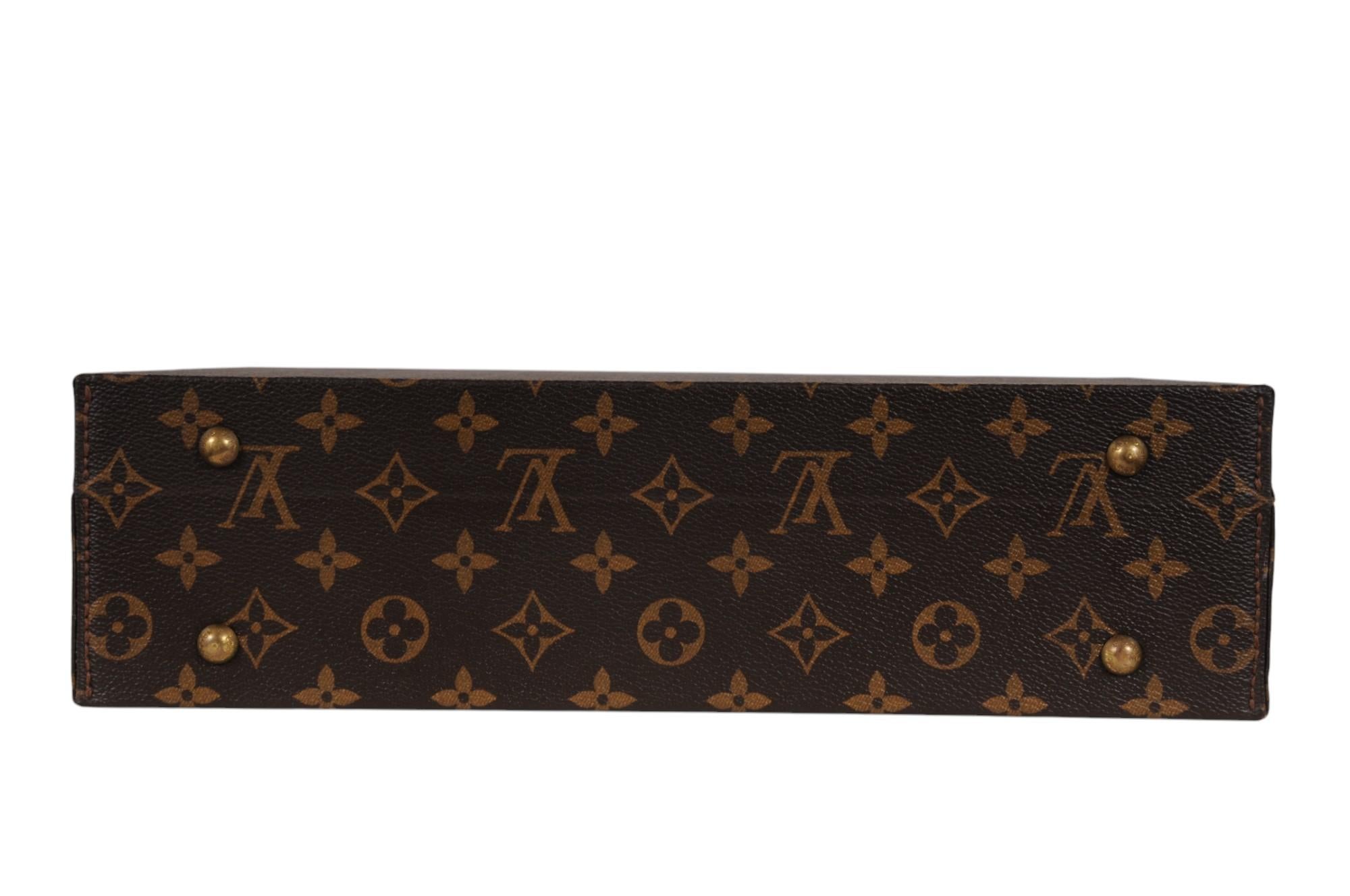 Louis Vuitton Boite Bijoux Monogramme Bijoux Vanity Case Travel Trunk Hard Box en vente 2