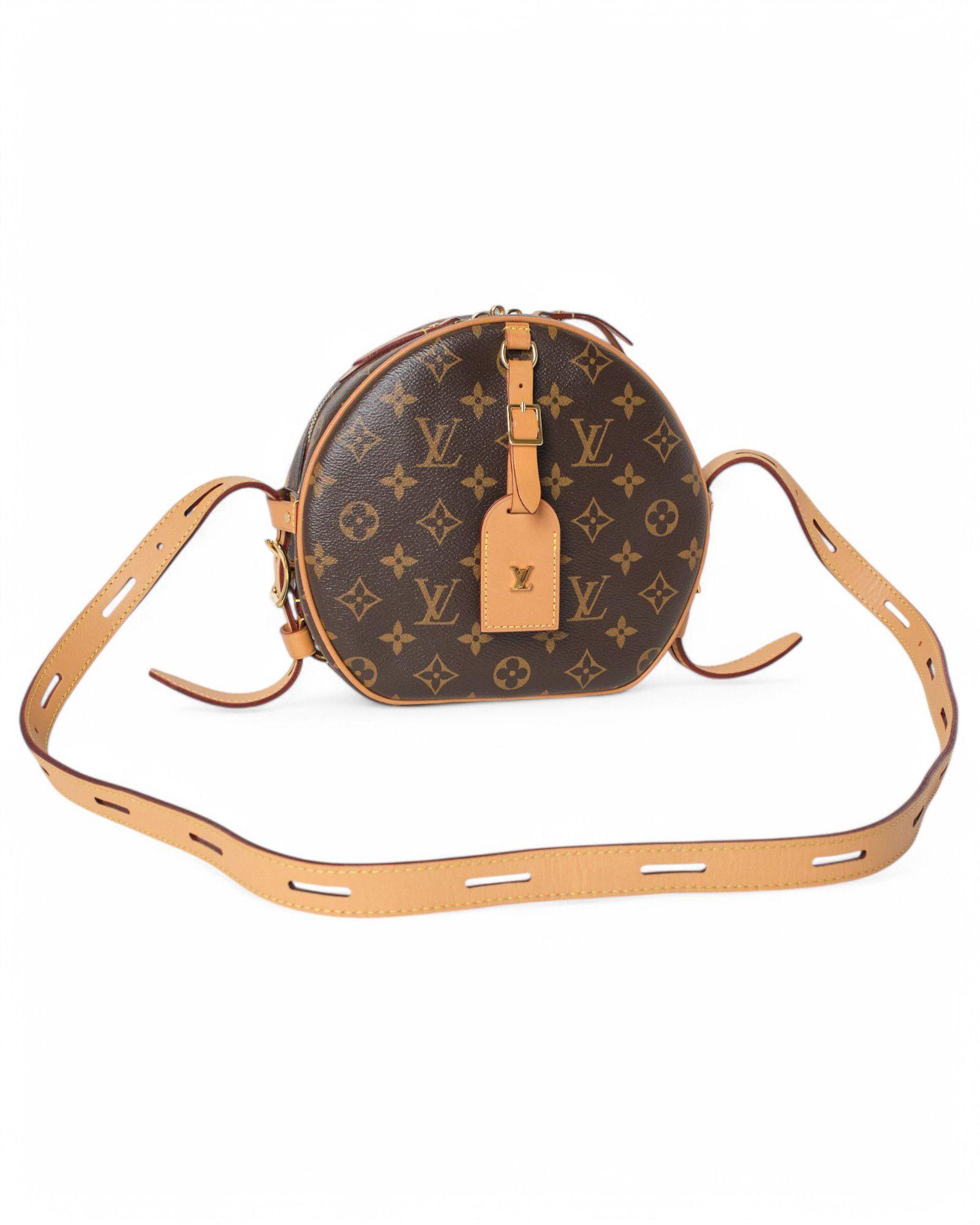 Louis Vuitton Boite Chapeau Souple MM Monogram In Excellent Condition In Torre Del Greco, IT