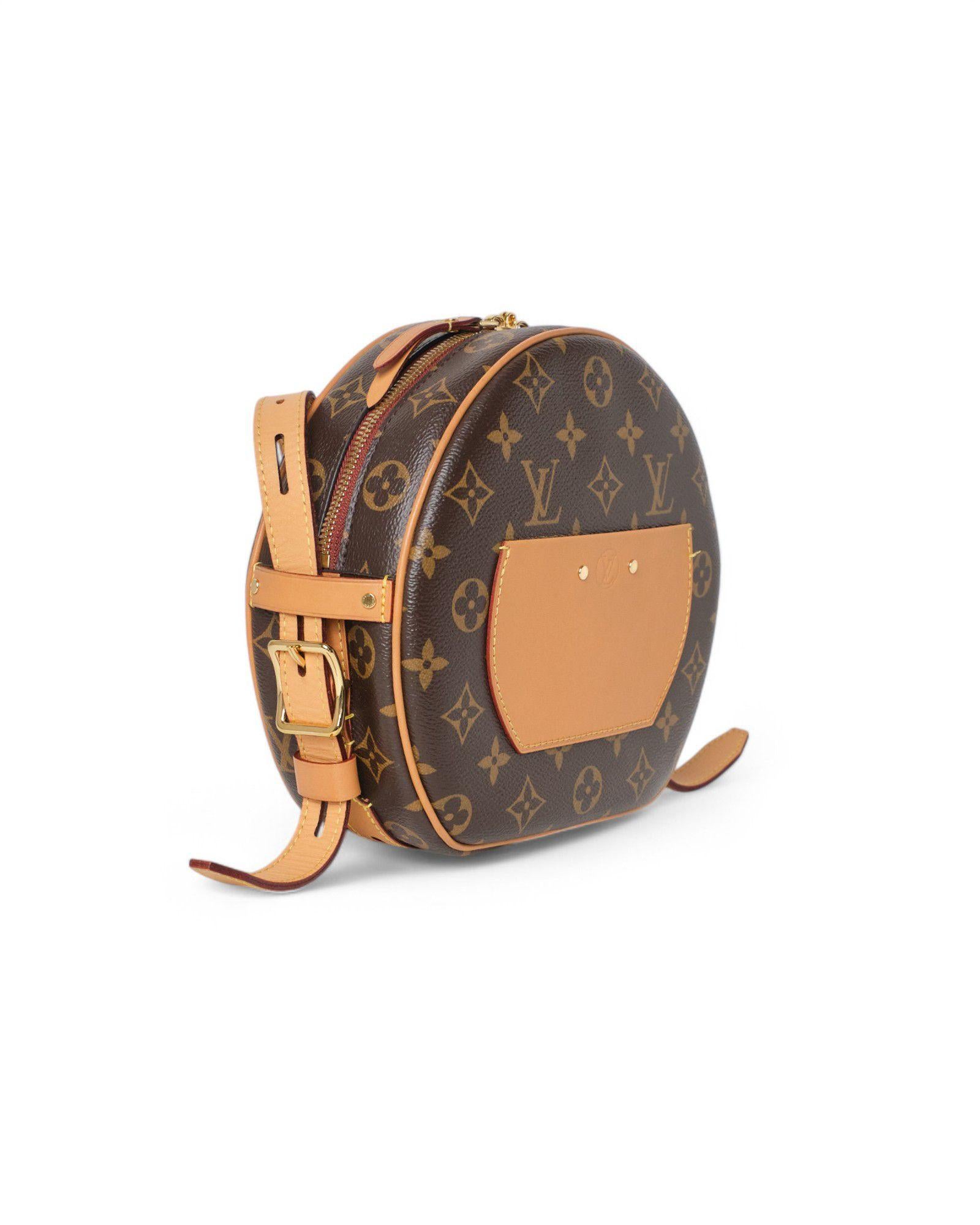 Louis Vuitton Boite Chapeau Souple MM Monogram 2