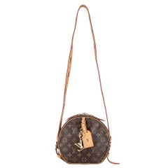 Louis Vuitton Boite Chapeau Souple MM Monogram Shoulder Bag
