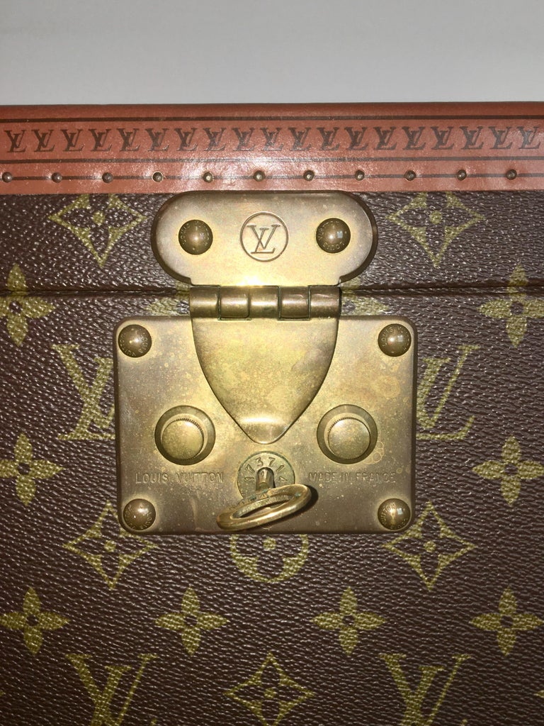 Louis Vuitton Boite Flacons Beauty Trunk Train Case M21828 at 1stDibs
