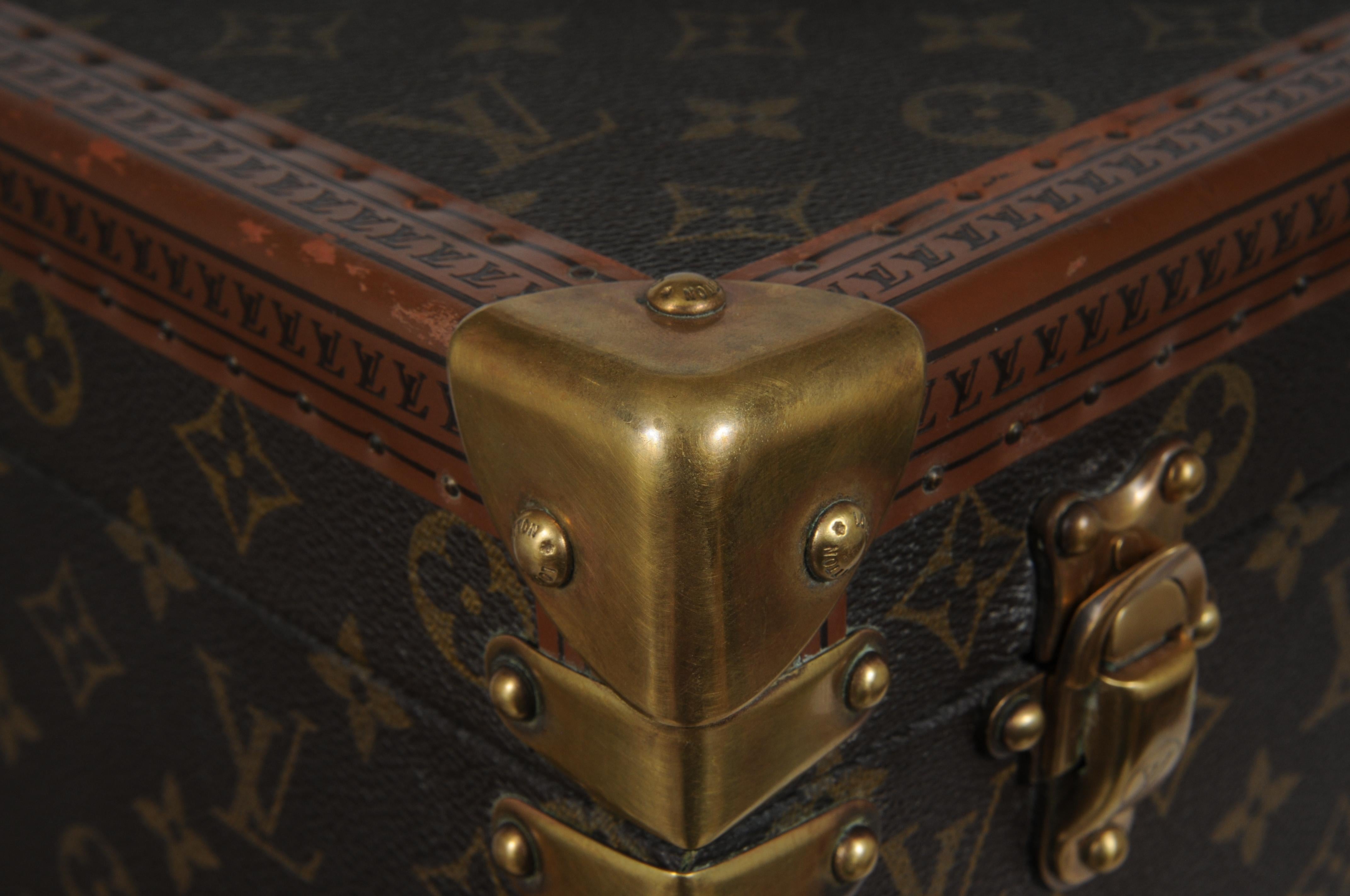 Louis Vuitton Boite Vanity Trunk Train Case Lv Logo Brown Tan Monogram en vente 4