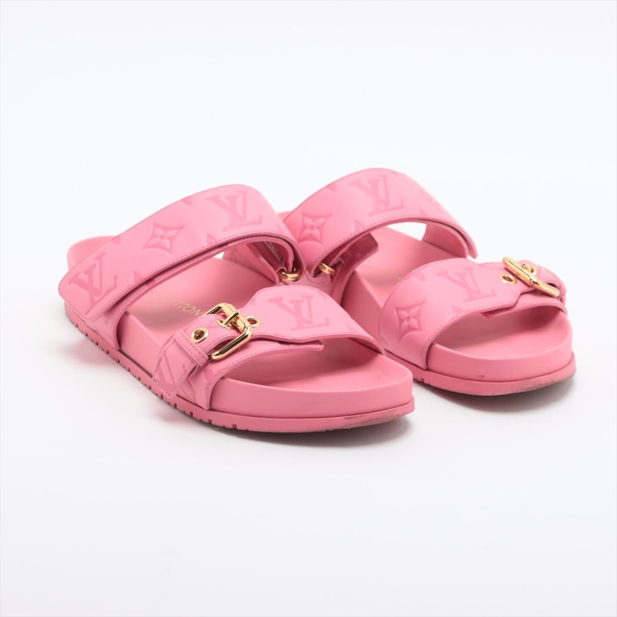Louis Vuitton Bom Dia Flat Comfort Mule Pink In Good Condition For Sale In Indianapolis, IN