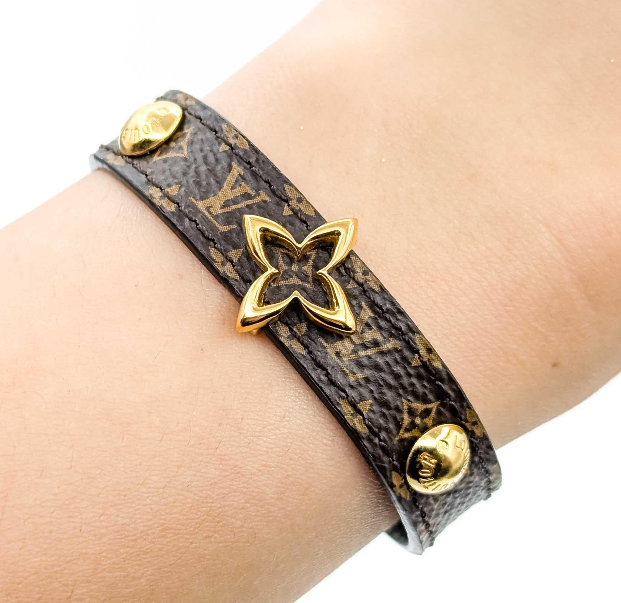 Louis Vuitton Boomendes Monogram-Armband im Zustand „Hervorragend“ im Angebot in Bloomington, MN