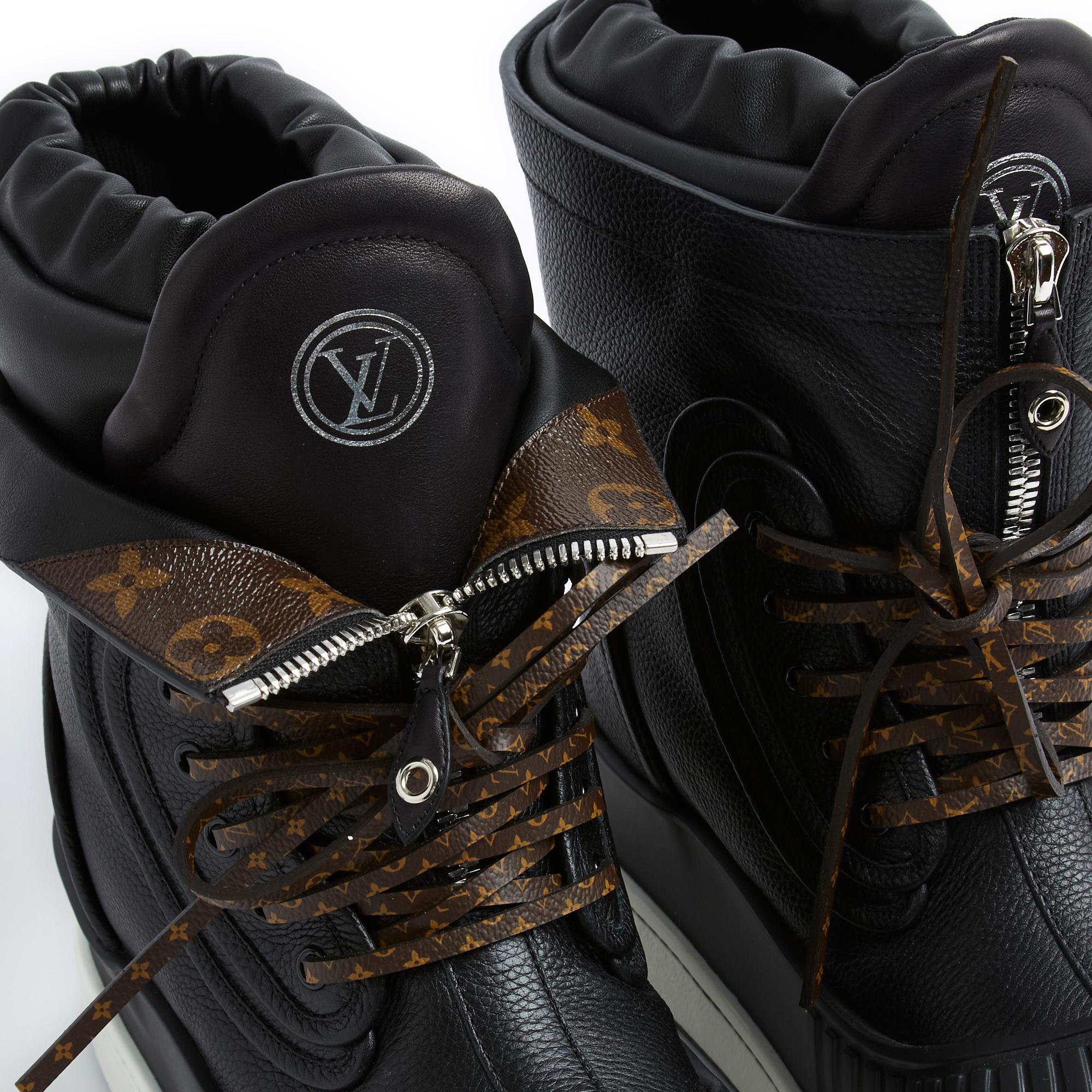 Louis Vuitton Stiefel schlanke flache halber schwarz EU38 Neu (Schwarz) im Angebot