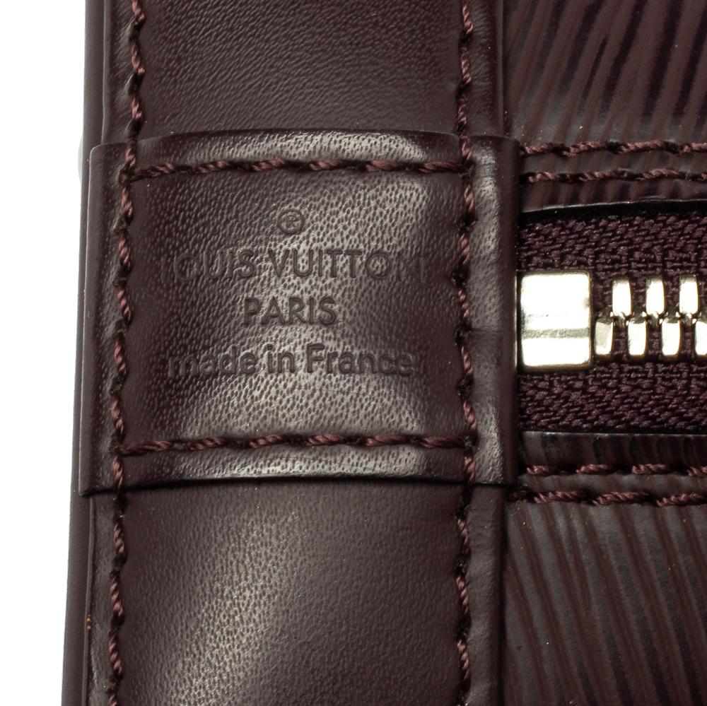 Louis Vuitton Bordeaux Epi Leather Alma BB Bag In Good Condition In Dubai, Al Qouz 2