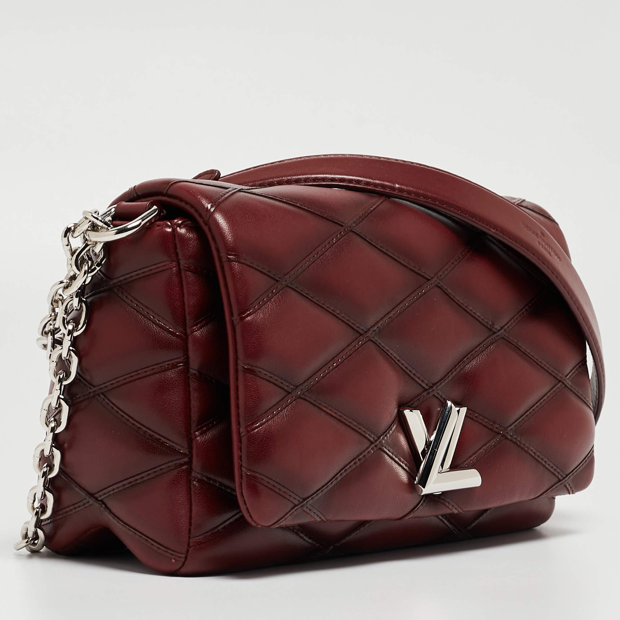 De las mujeres Bolso Louis Vuitton GO-14 PM de cuero burdeos maletín