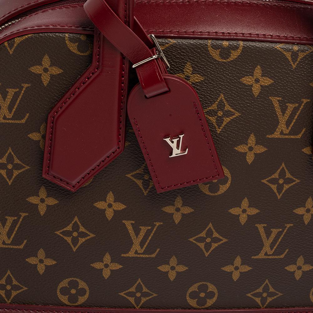 Louis Vuitton Bordeaux Monogram Canvas Dora PM Bag In Good Condition In Dubai, Al Qouz 2