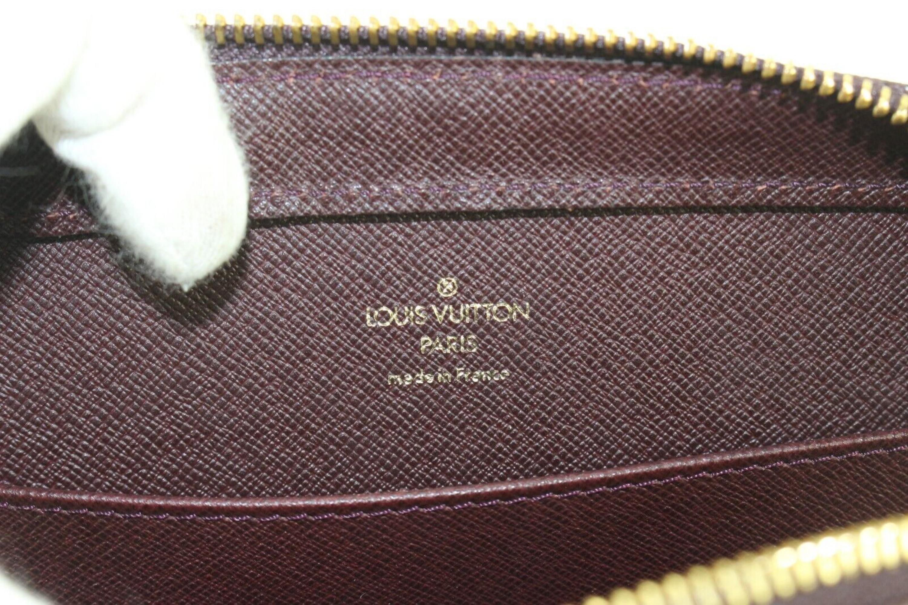 Louis Vuitton Bordeaux Taiga Leather Baikal Wristlet Pouch 6LK0425 For Sale 5