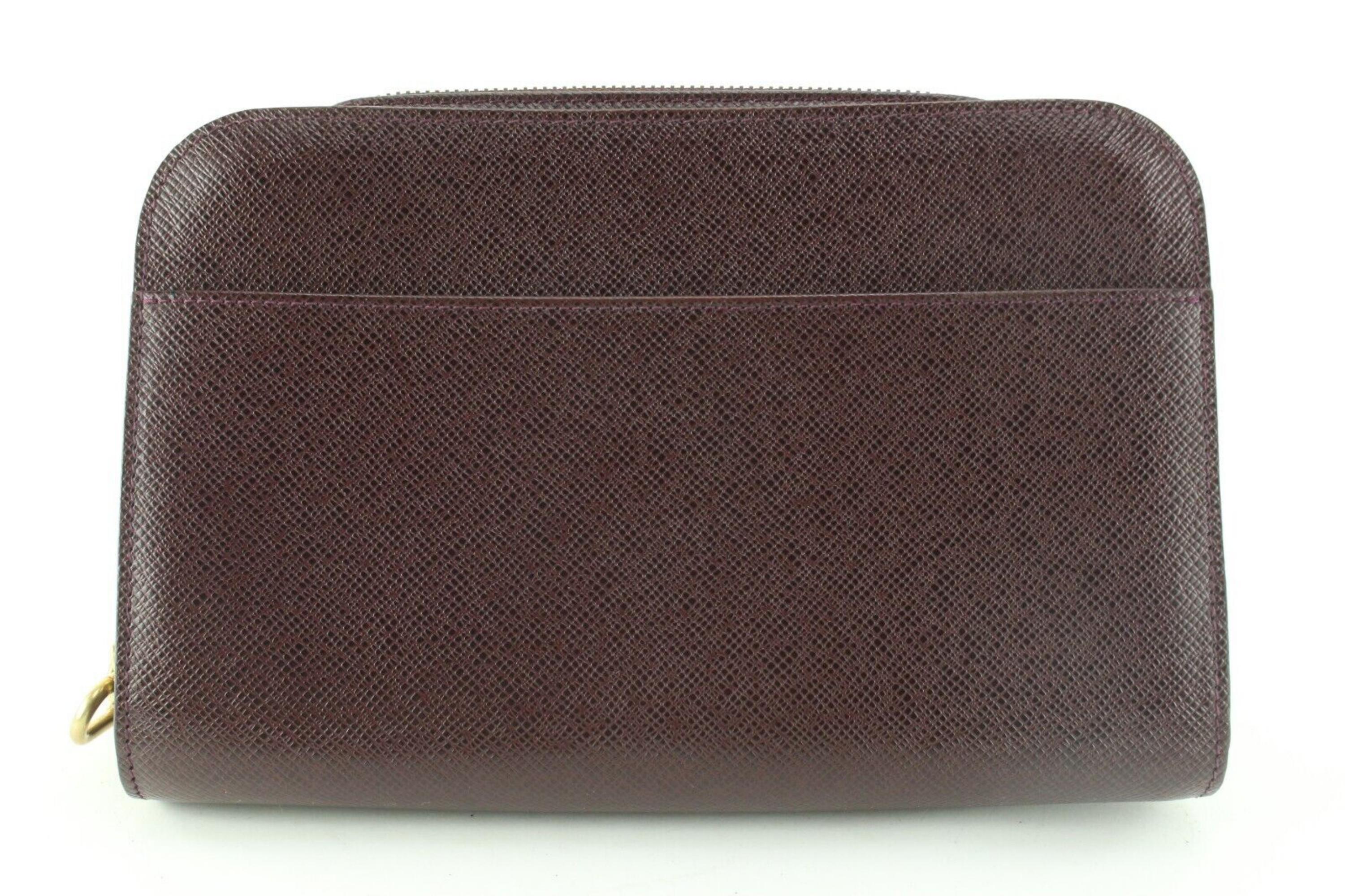 Women's Louis Vuitton Bordeaux Taiga Leather Pochette Baikal Wristlet 2LV0418C For Sale