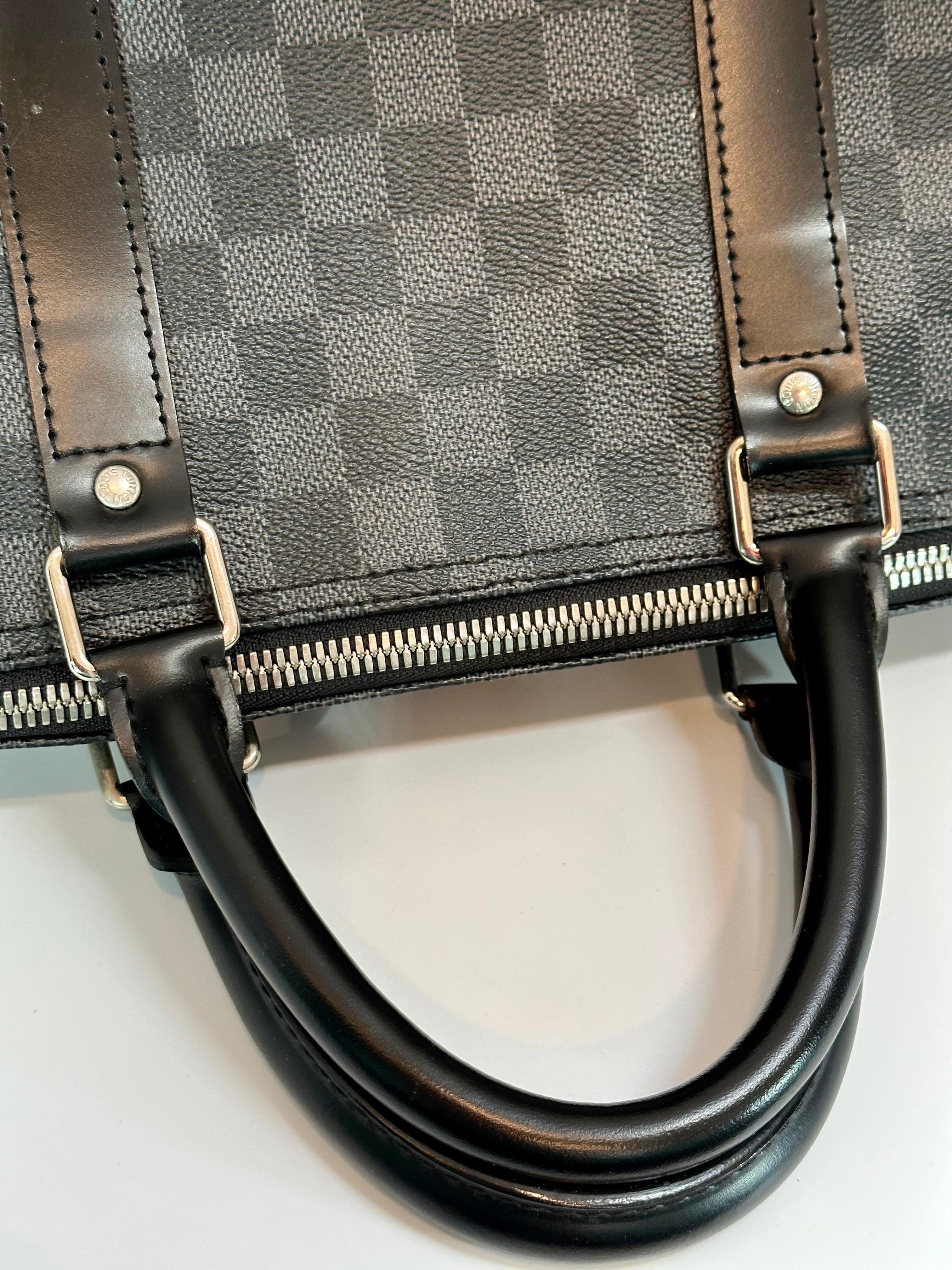 Louis Vuitton Boston Bag Keepall Bandouliere 55 Damier Graphite MB 2150 France For Sale 5