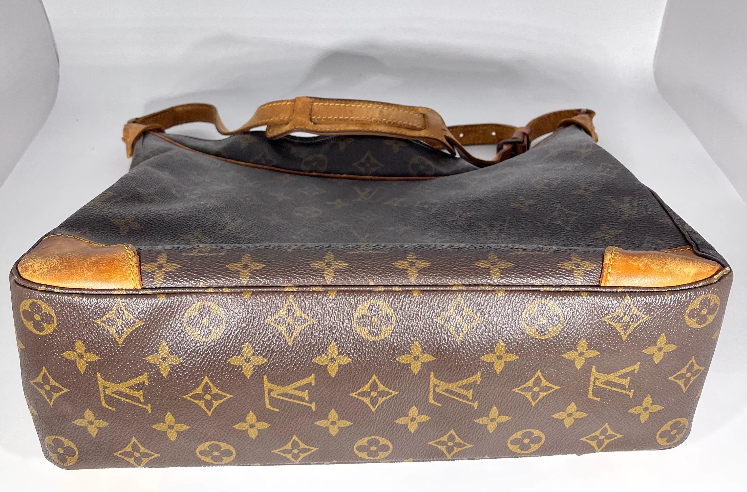 LOUIS VUITTON Boulogne 30 Brown Monogram Shoulder Bag In Good Condition In New York, NY