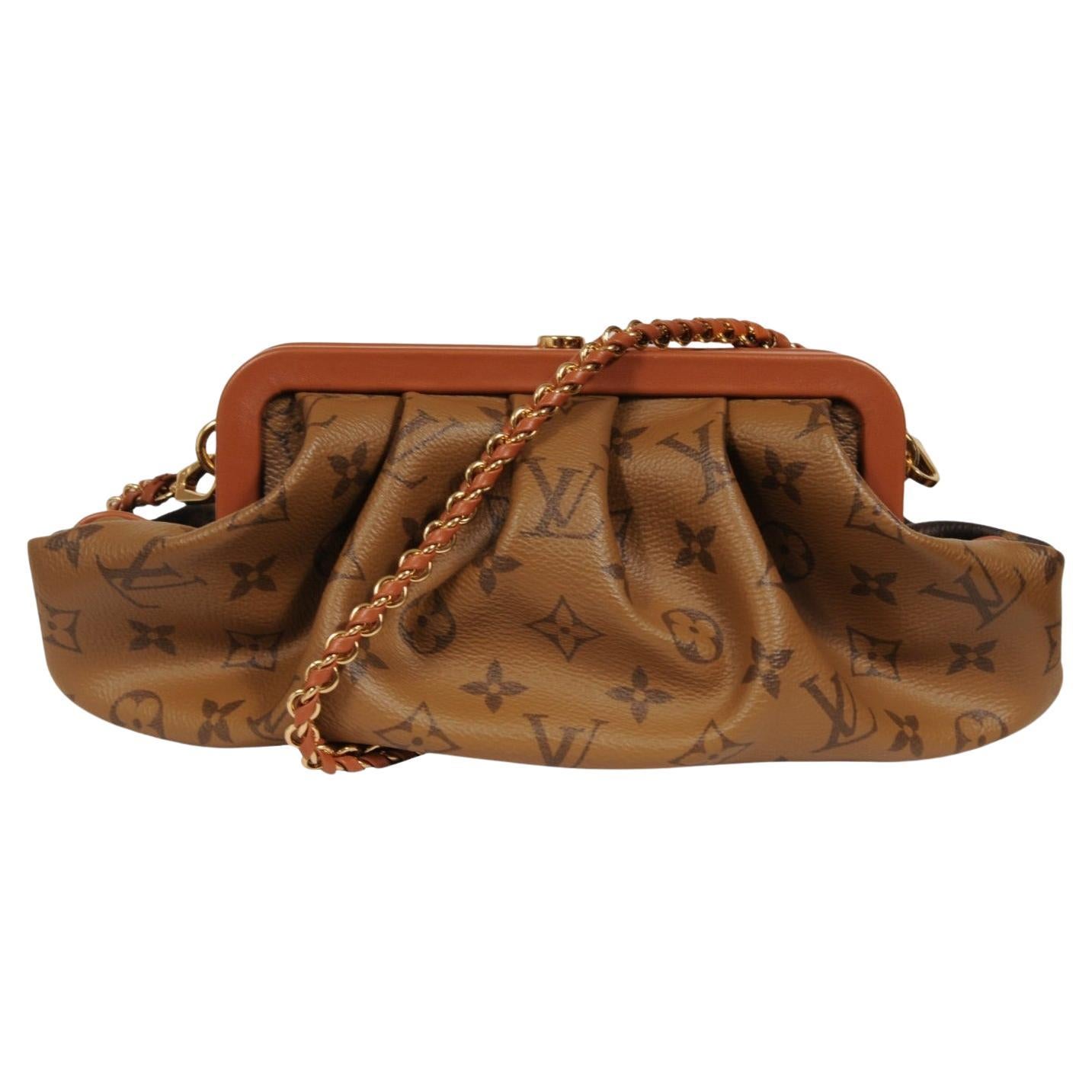 Louis Vuitton Boursicot EW Bolsa LV Logo Monograma Lona Marrón Tan en venta