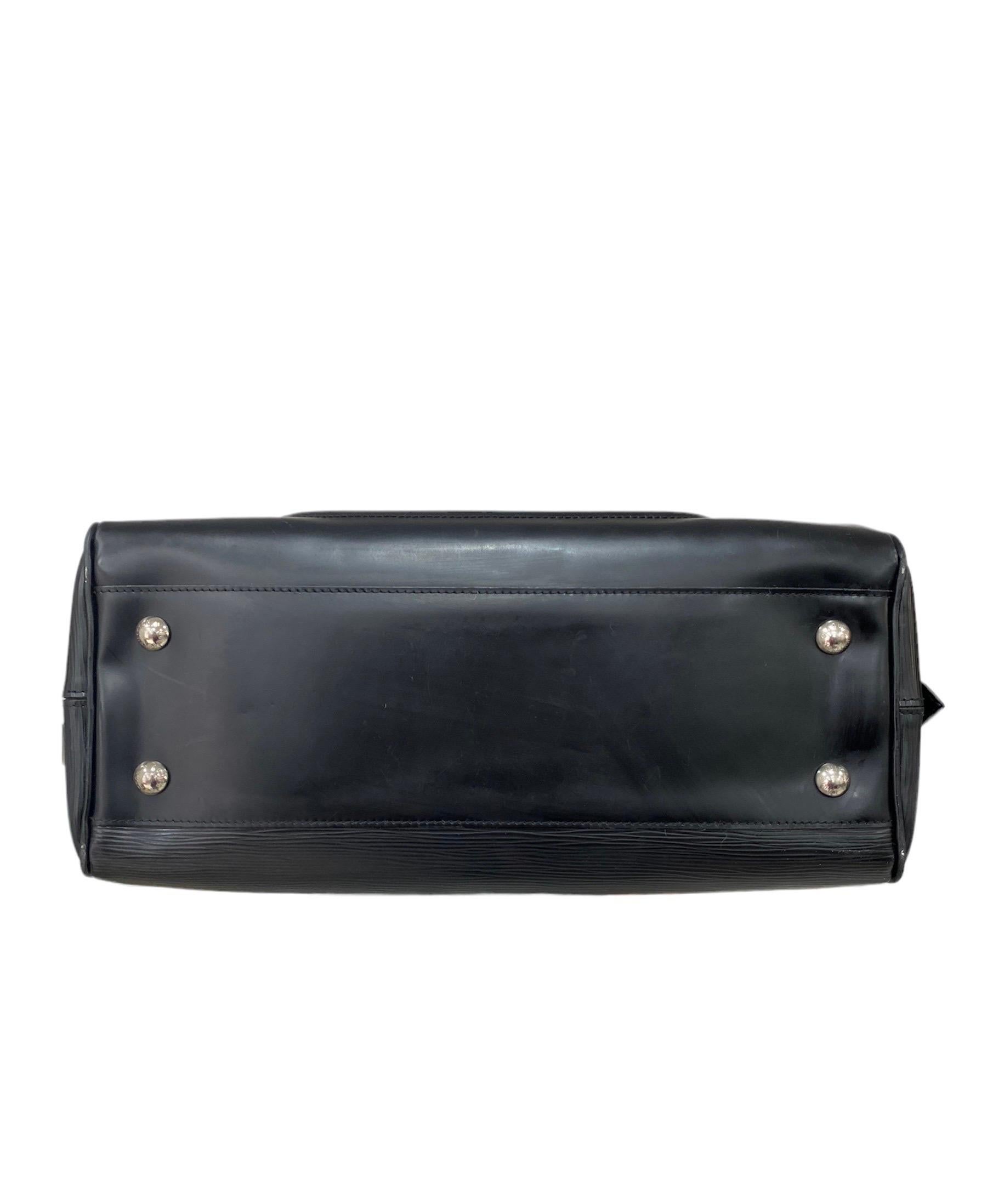 Louis Vuitton Bowling Montaigne MM Black Epi Leather For Sale 1