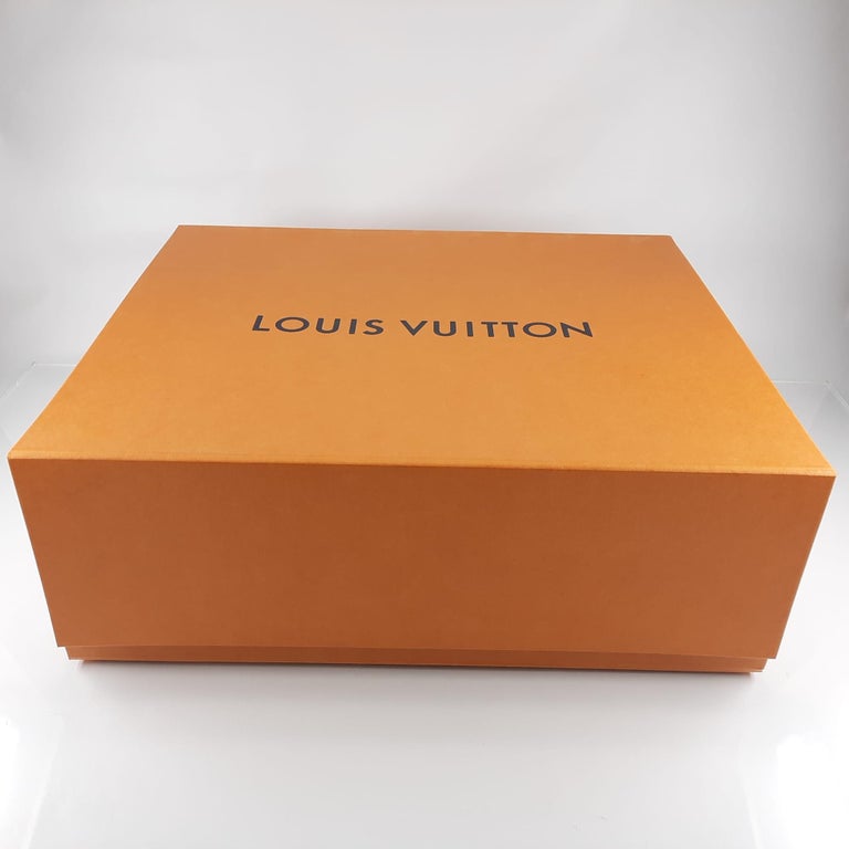 Louis Vuitton Box With Stars - For Sale on 1stDibs