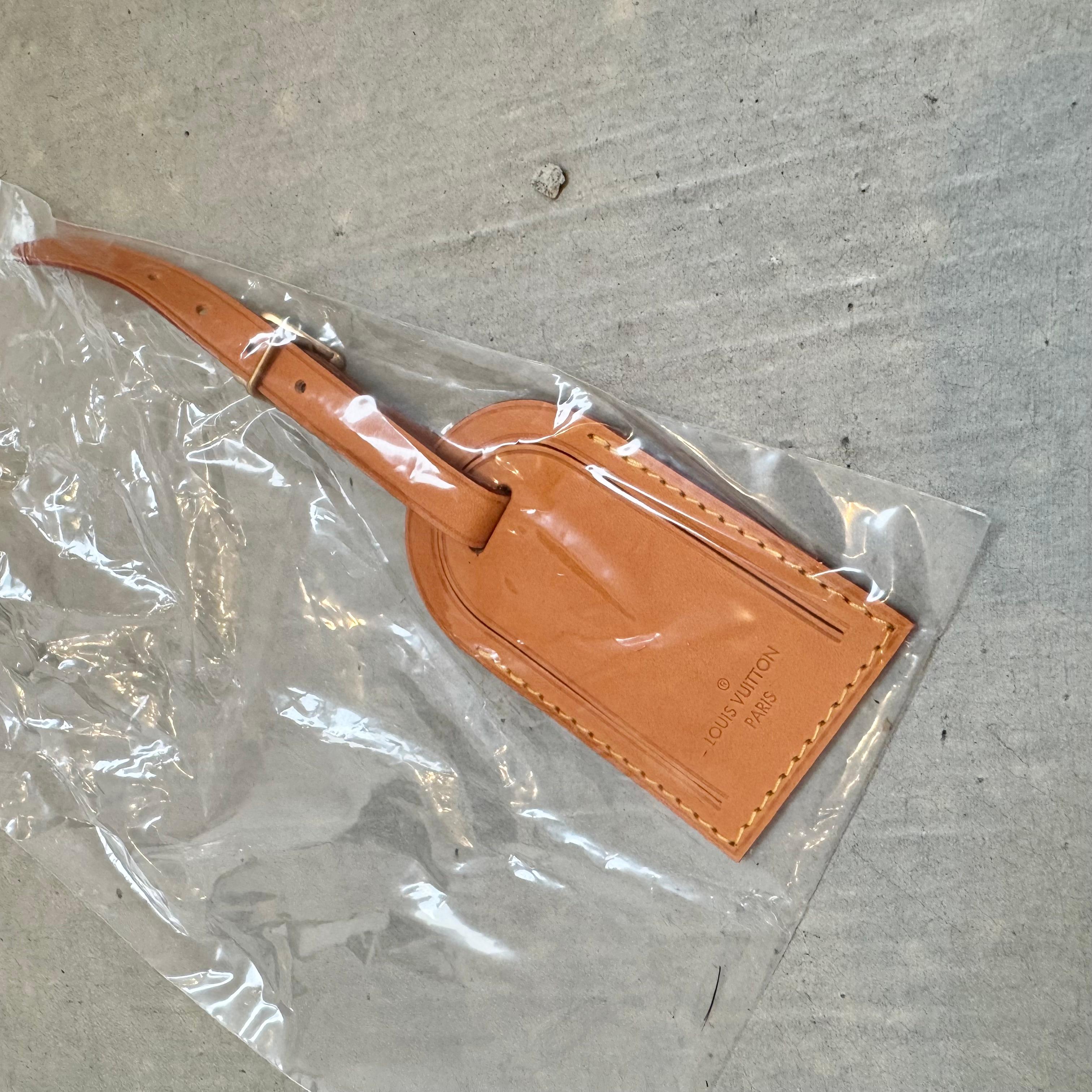 Louis Vuitton Boxhandschuhe- Kit, 2010er-Jahre, Frankreich im Angebot 10