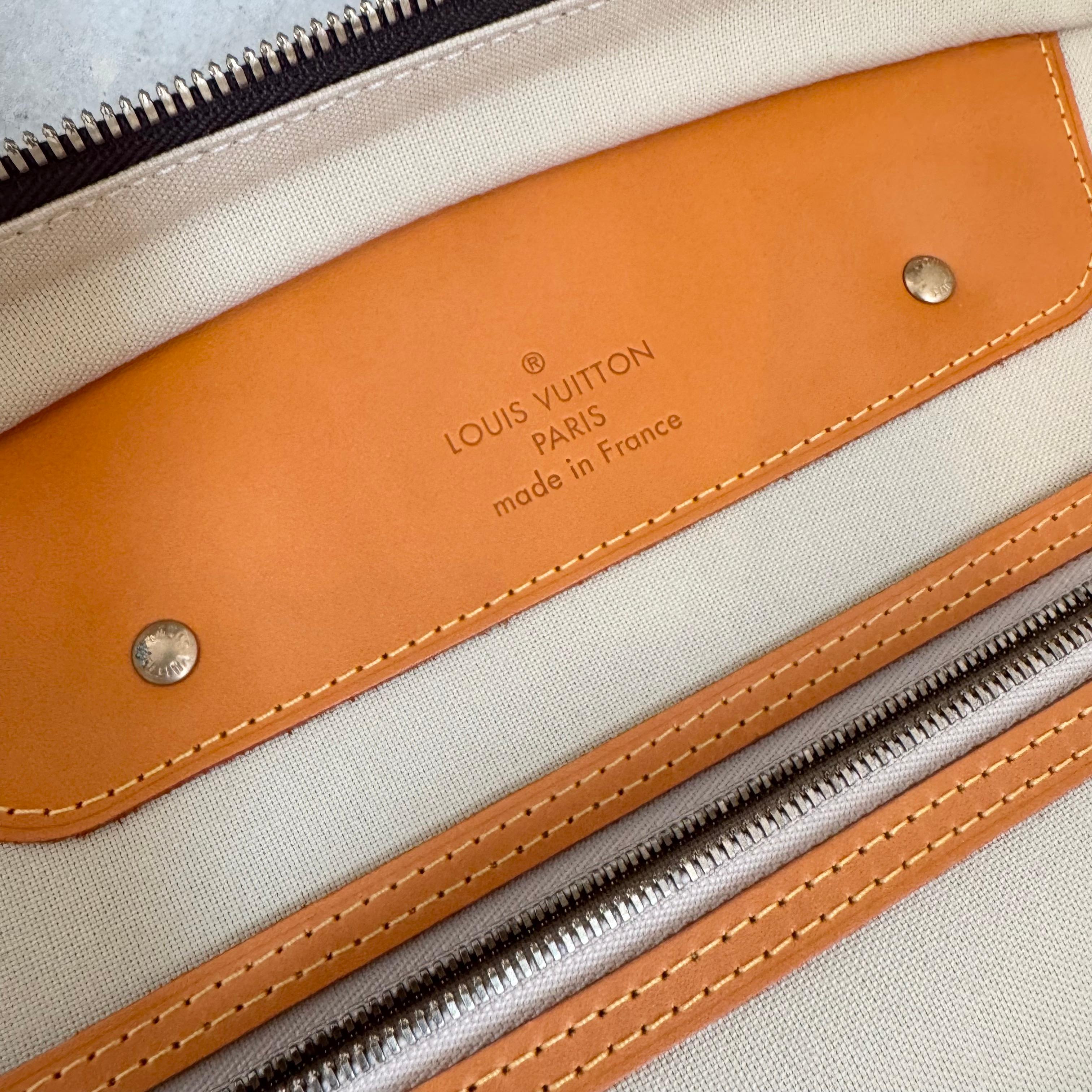 Louis Vuitton Boxhandschuhe- Kit, 2010er-Jahre, Frankreich im Zustand „Gut“ im Angebot in Los Angeles, CA
