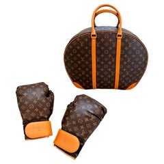 Kit di guantoni da boxe Louis Vuitton, anni 2010, Francia