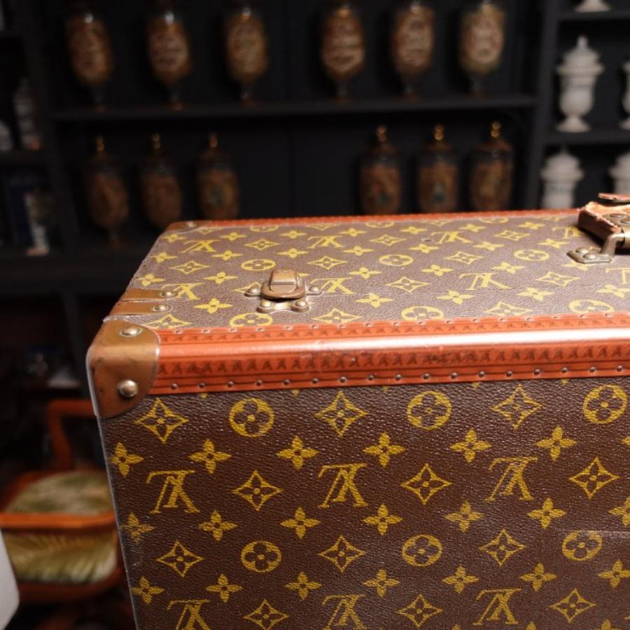 Late 20th Century Louis Vuitton Braken Suitcase, 1970s