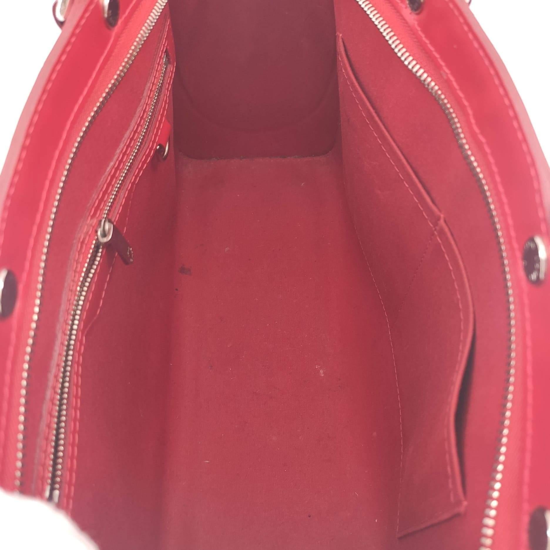 Women's LOUIS VUITTON Bréa Shoulder bag in Red Leather