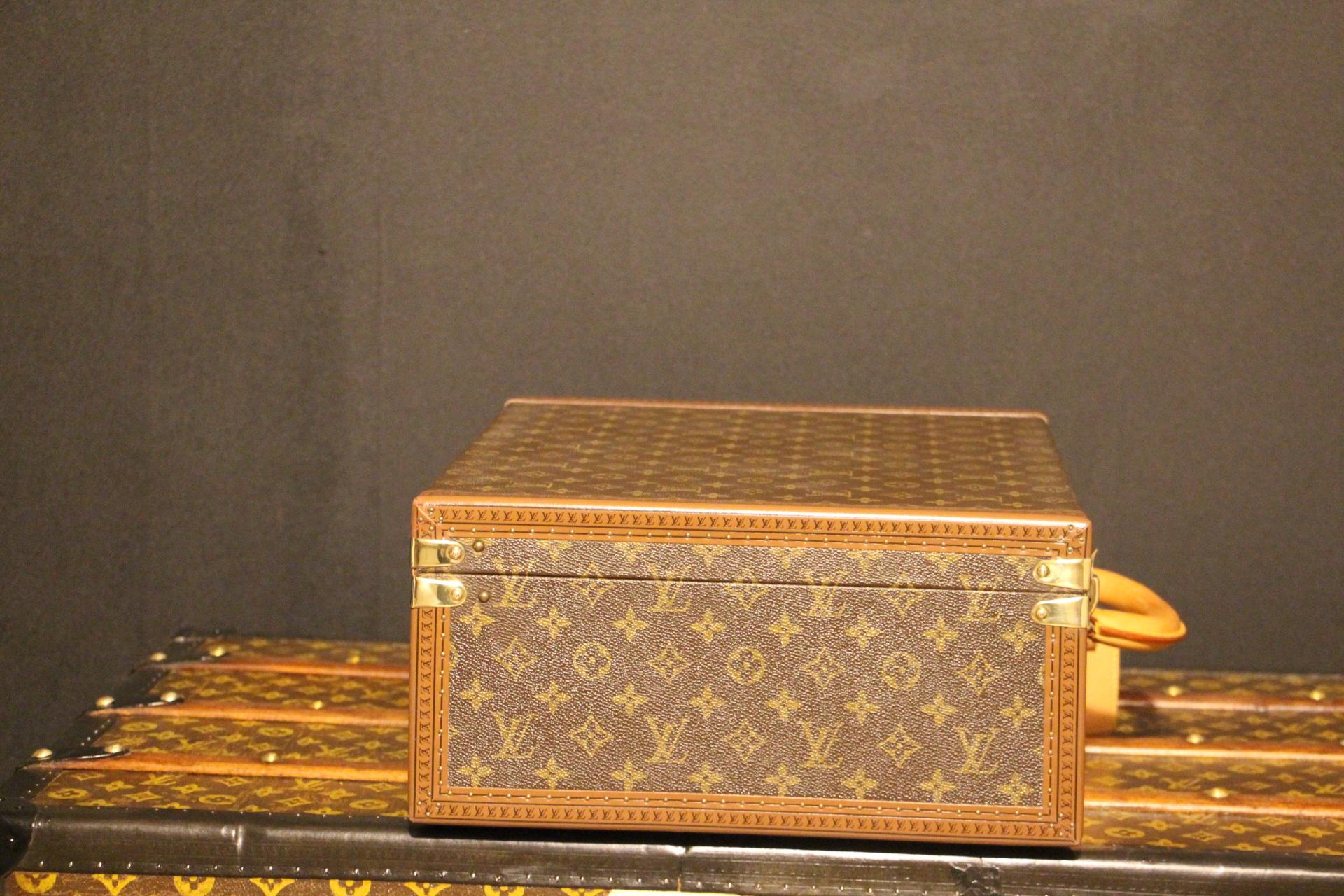 Brown Louis Vuitton Briefcase, Louis Vuitton Super President Case, Vuitton Suitcase