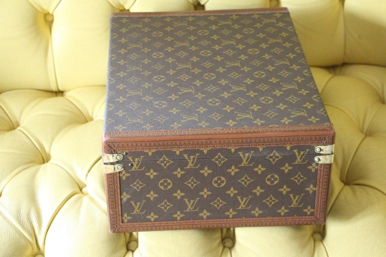 Louis Vuitton Beige Briefcases for Men