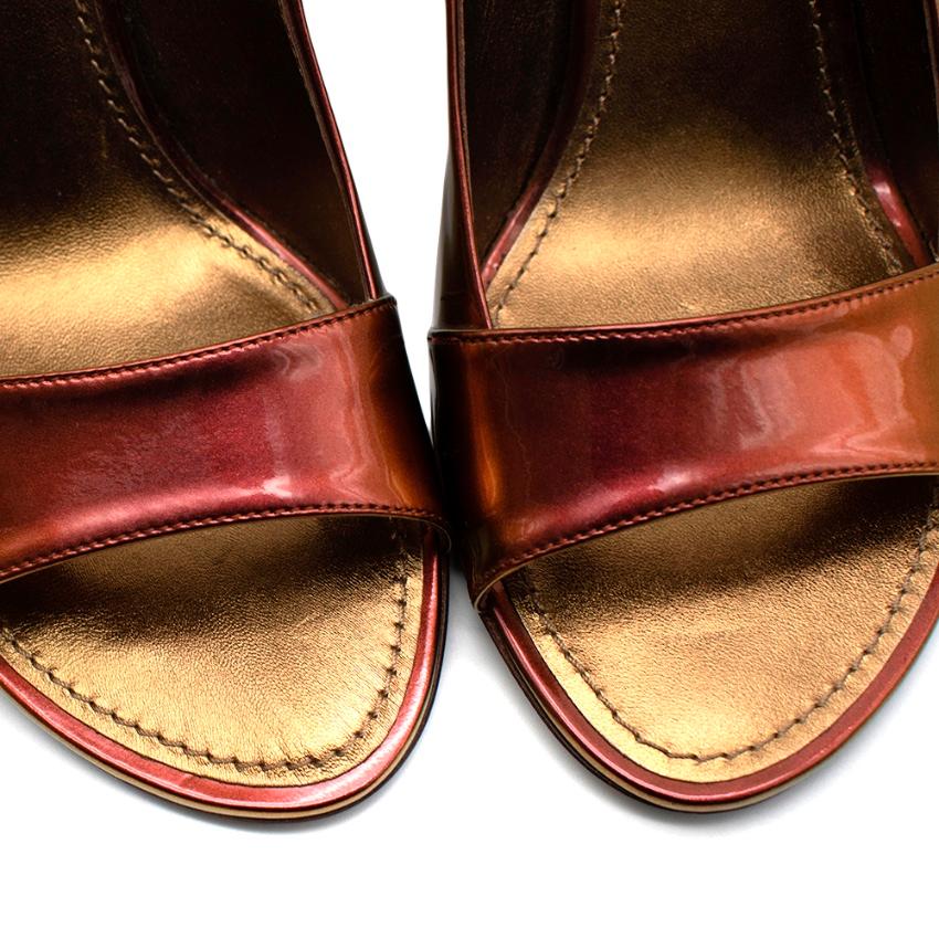 Women's or Men's Louis Vuitton Bronze Holographic Sling Back Sandals - Size 39