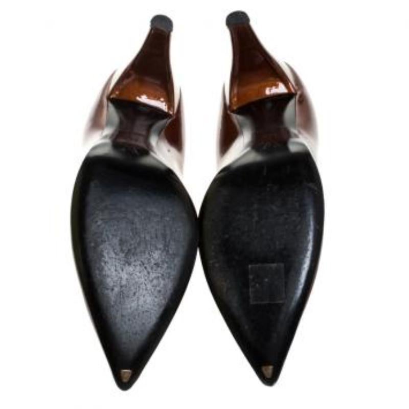 Louis Vuitton Bronze Patent Leather Pointed Toe Pumps Size 40.5 en vente 3