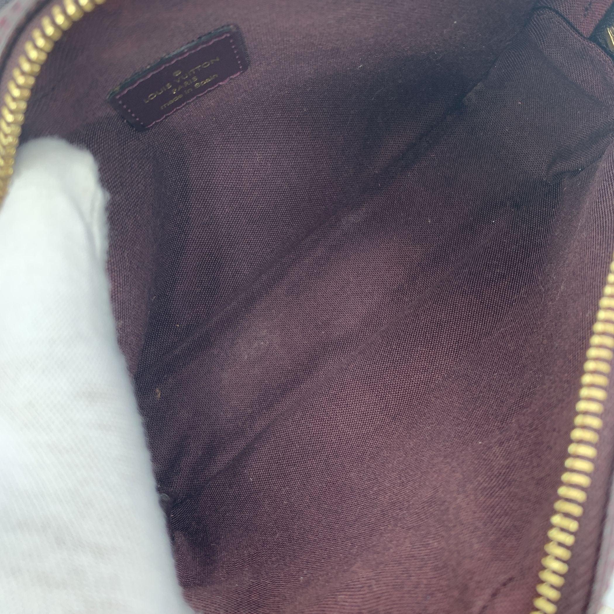 Women's or Men's Louis Vuitton Brown Acajou Taiga Kaluga Pochette Clutch Wrist Bag