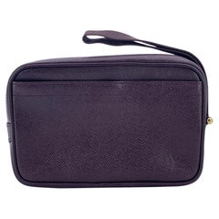 Louis Vuitton Brown Acajou Taiga Kaluga Pochette Clutch Wrist Bag