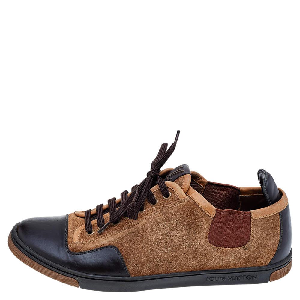 Enjoy footwear ease with this pair of low-top sneakers by Louis Vuitton. The shoes have been crafted from suede as well as leather and designed with lace-up on the vamps. The leather insoles add to the comfort of the pair.