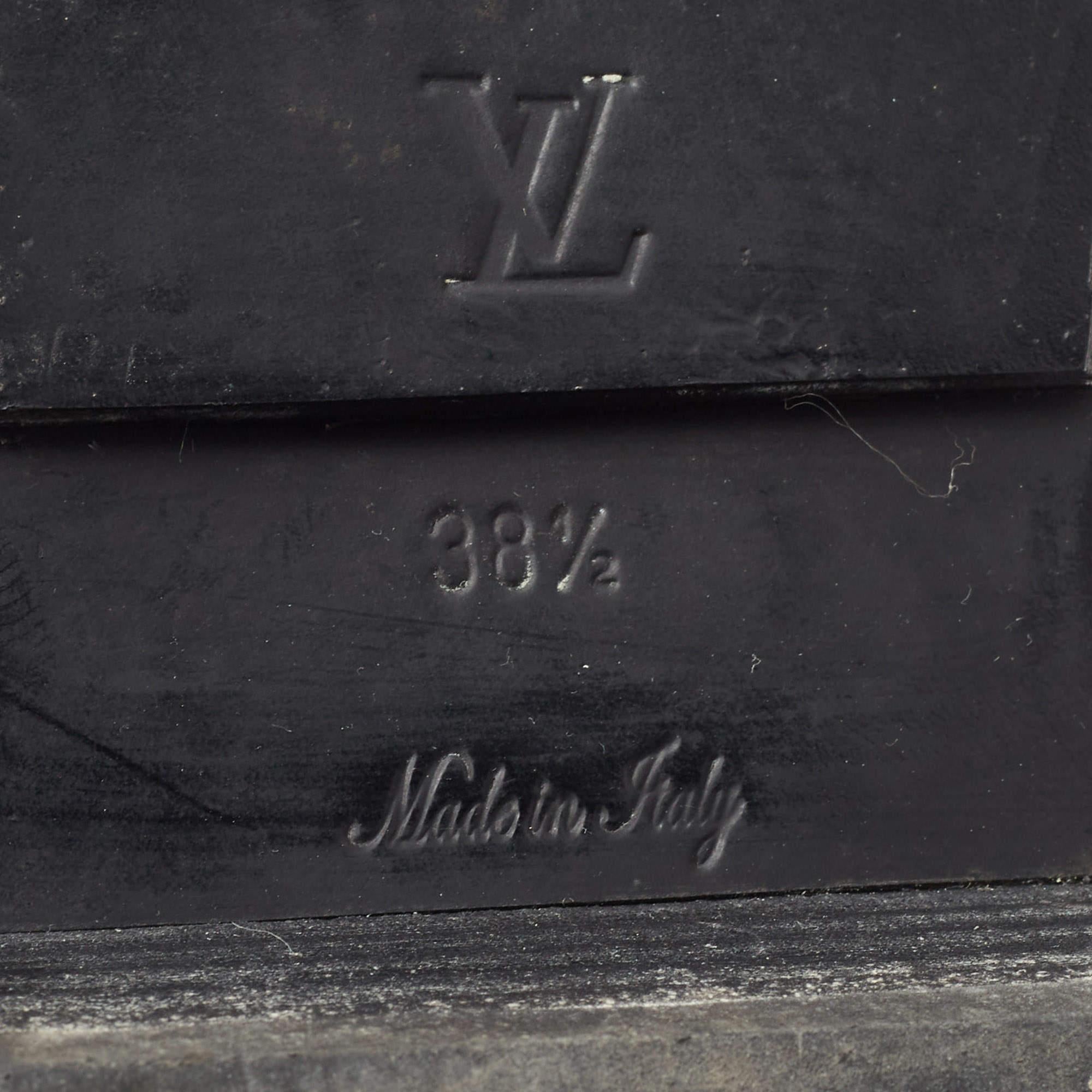 Louis Vuitton Brown/Black Monogram Canvas and Leather Ranger Boots Size 38.5 en vente 1