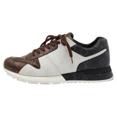 Louis Vuitton Brown/Black Monogram Canvas Lace Up Sneakers Size 41.5