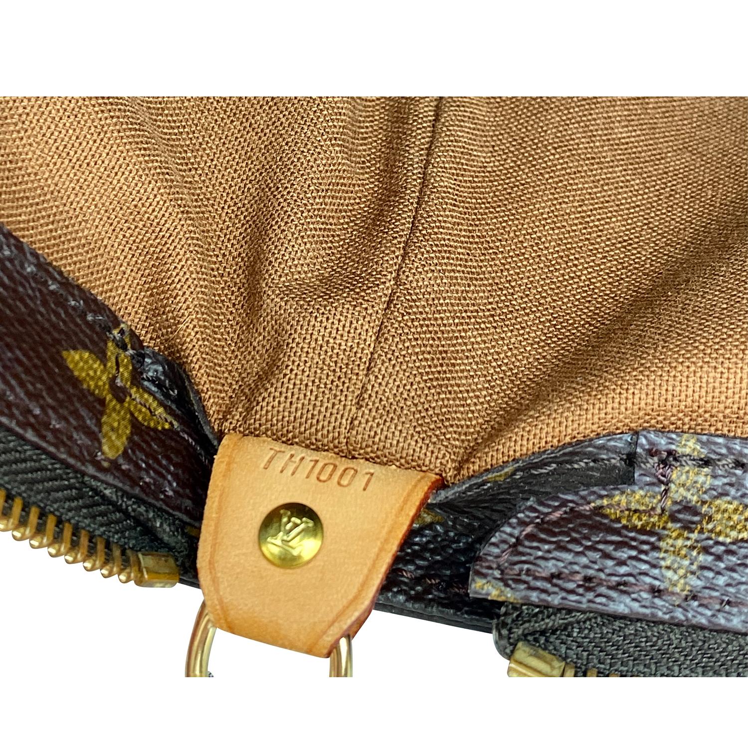 Louis Vuitton Brown Cabas Monogram Mezzo Tote Bag For Sale 8