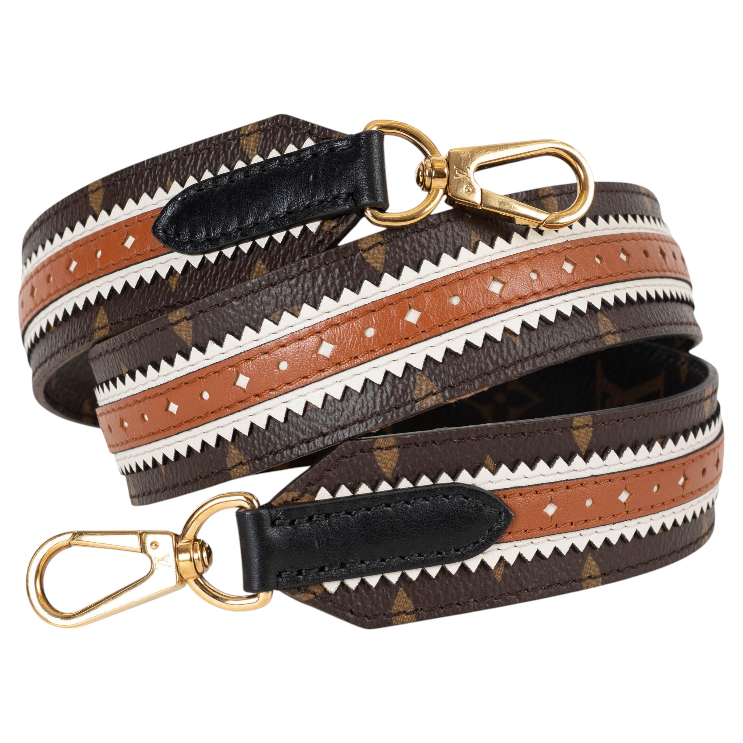 How can I remove the sticky Louis Vuitton lining?