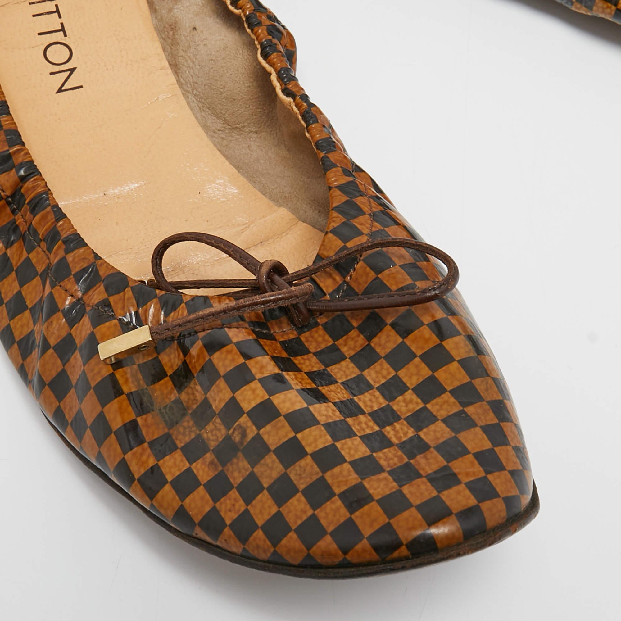 Louis Vuitton Brown Coated Canvas, Ballet Flats Size 37 For Sale 4