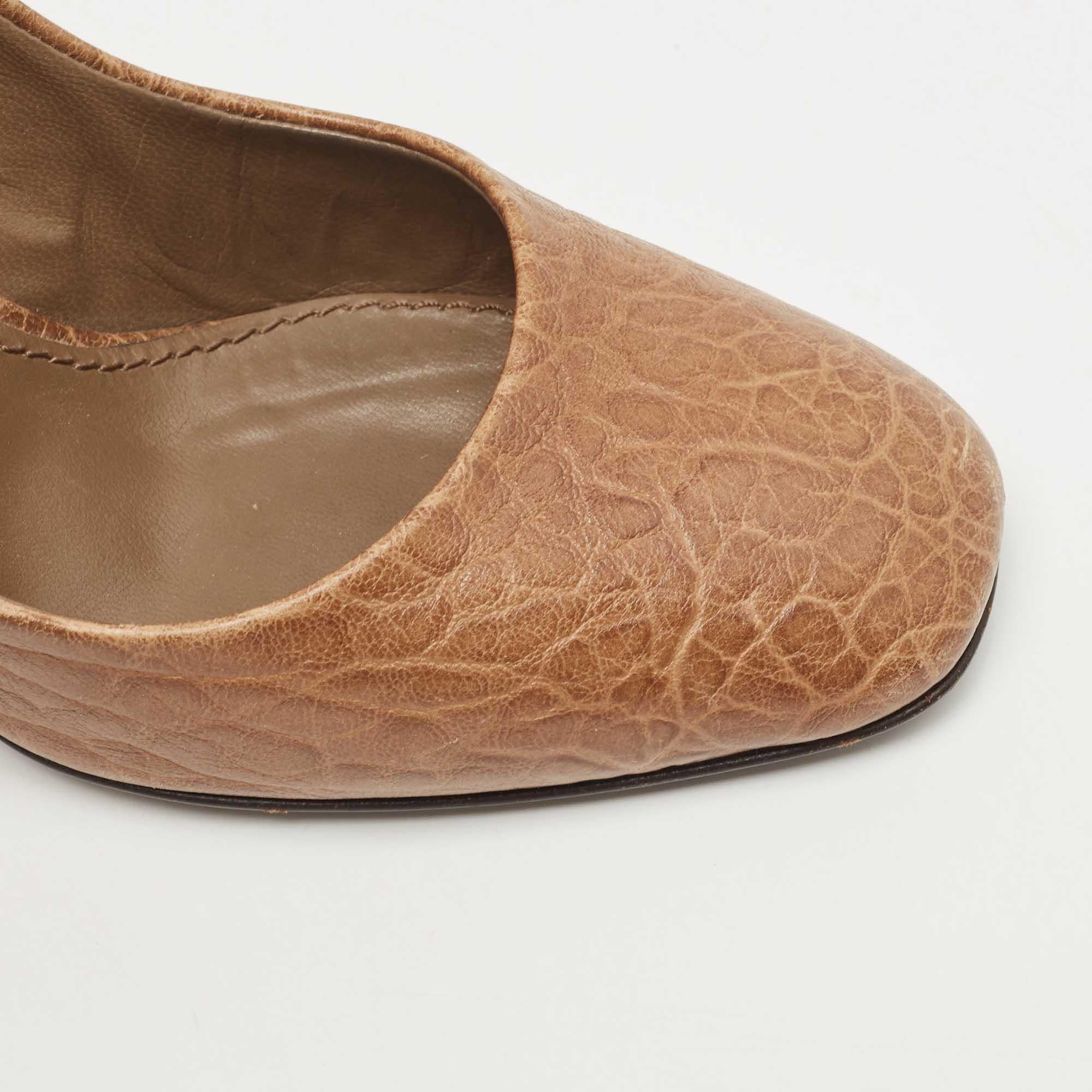 Louis Vuitton Brown Croc Embossed Leather Block Heel Pumps Size 39.5 1