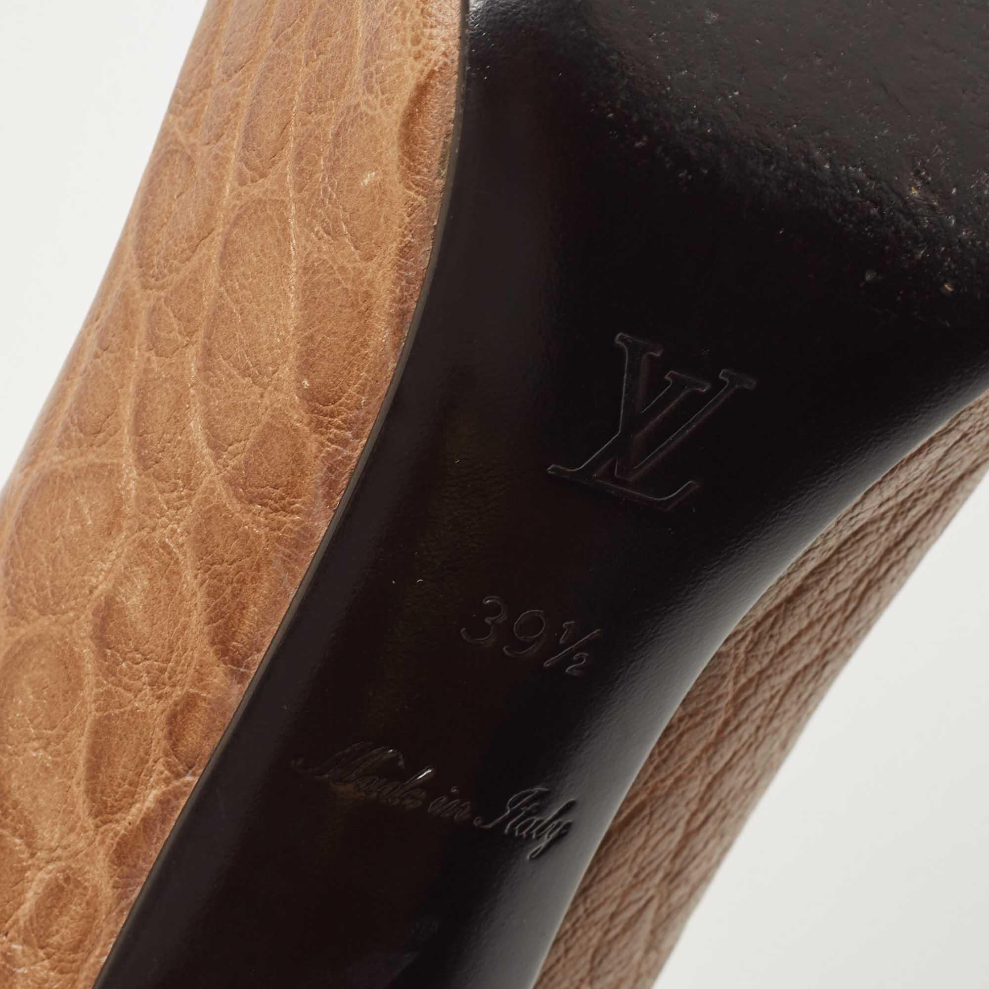 Louis Vuitton Brown Croc Embossed Leather Block Heel Pumps Size 39.5 4