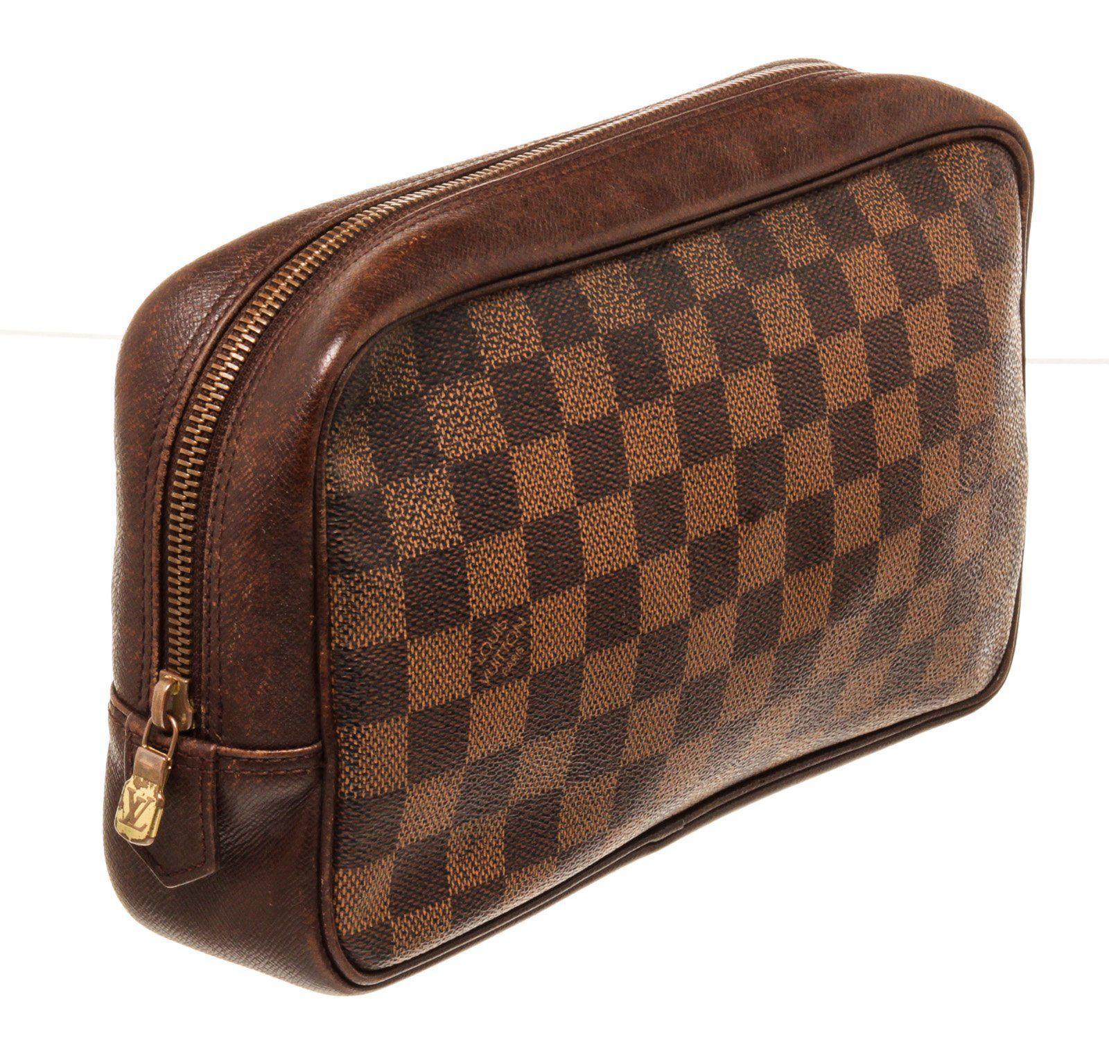 Louis Vuitton Brown Damier Canvas Toiletry Pouch Cosmetic Bag  In Fair Condition In Irvine, CA