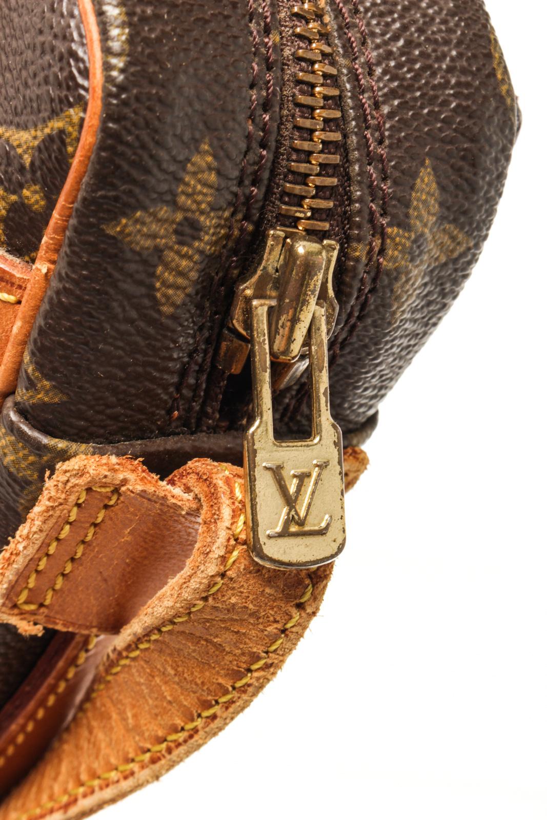 Women's Louis Vuitton Brown Damier Ebene Canvas Jeune Fille Crossbody Bag