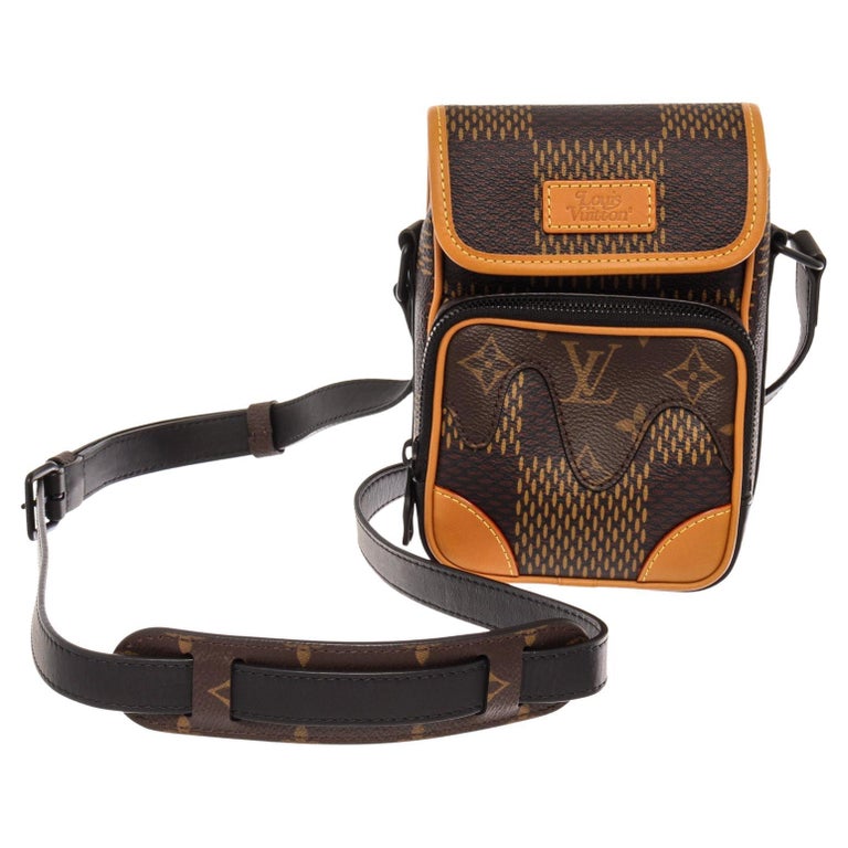 New LOUIS VUITTON NIGO M45968 Randonnee Messenger Shoulder Bag