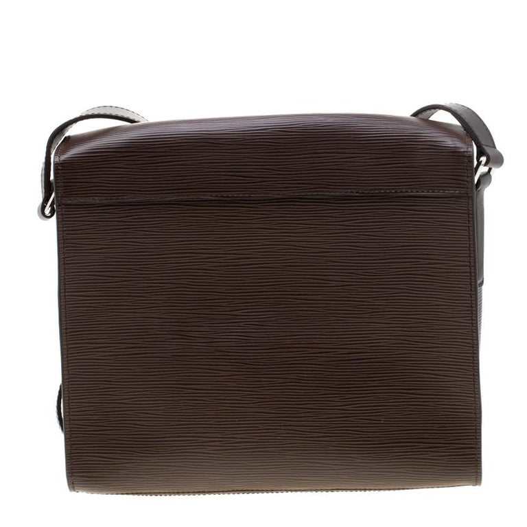 Louis Vuitton Brown Epi Leather Harrington Messenger Bag For Sale at ...