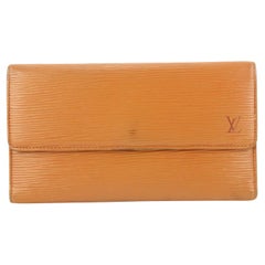 Louis Vuitton Green Epi Leather Borneo Men's Bifold Wallet Slender Multiple  For Sale at 1stDibs