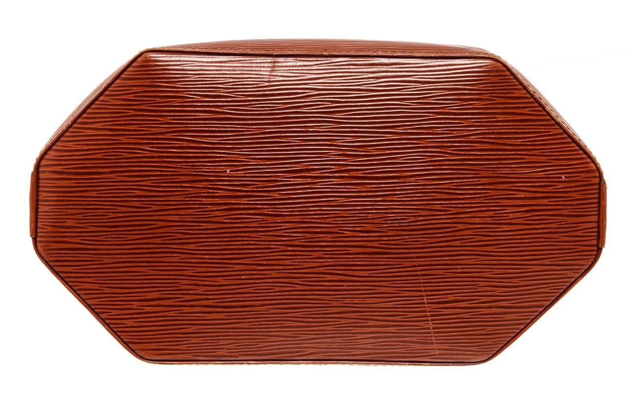 Louis Vuitton Brown Epi Leather Sac D'epaule 1
