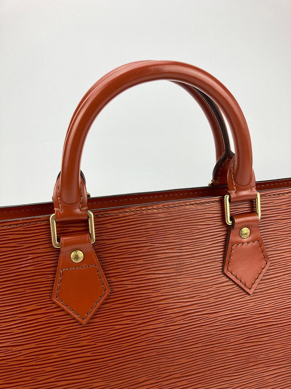 Louis Vuitton Brown Epi Sac Triangle Bag For Sale 2